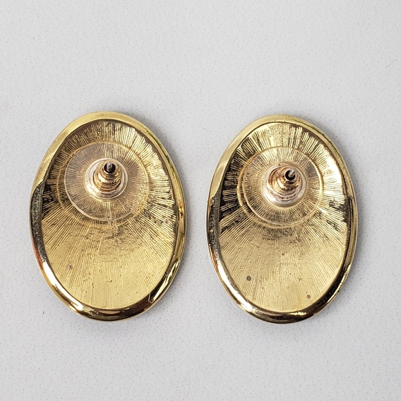 Vintage Green and Gold Cloisonnè Oval Shaped Earrings - Pierced - Picture 6 of 10